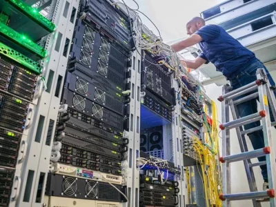 server-room-maintenance